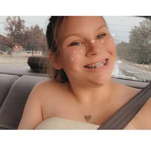 Meet your Posher, Rebecca